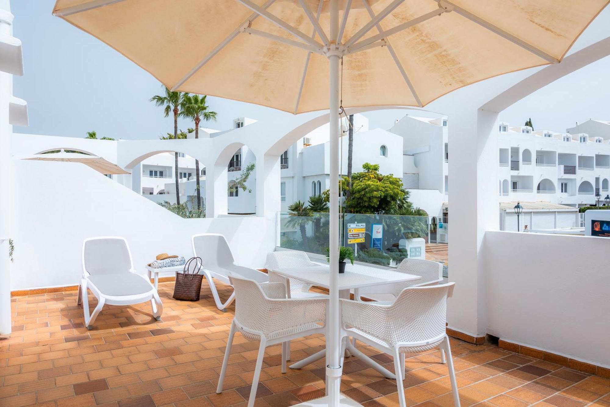 White Suites 2 Cala d'Or  Exterior photo